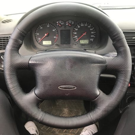 VW Passat B5 bőr kormányvédő – méretpontos, varrható kivitel