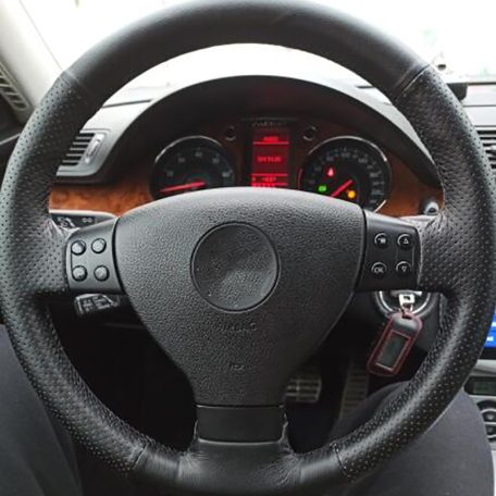 VW Passat B6 bőr kormányvédő – méretpontos, varrható kivitel